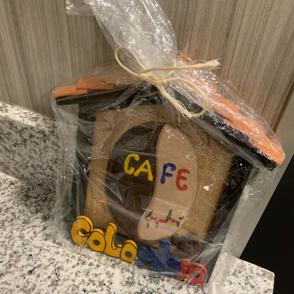 Colombia 🇨🇴 Key Storage - Picture 2 of 7